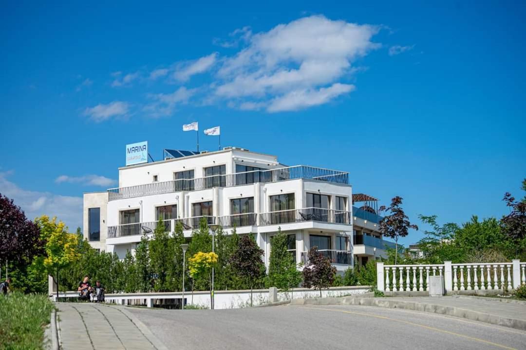 Marina Sarafovo Hotel Burgas Stad Buitenkant foto